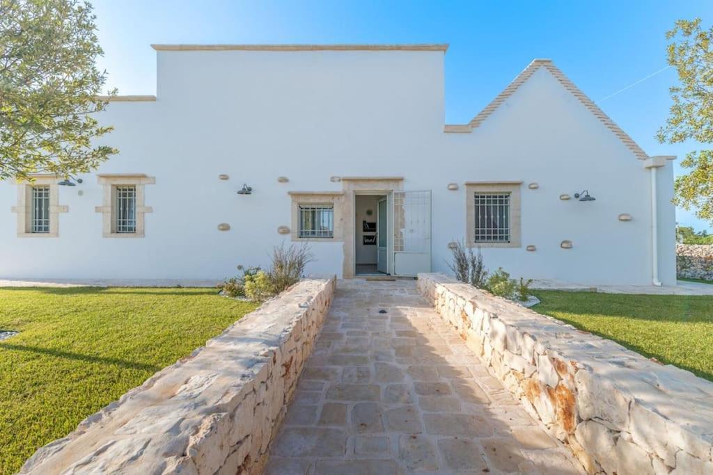 Trullo Under The Apulian Sky By Raro Villas Martina Franca Exterior foto